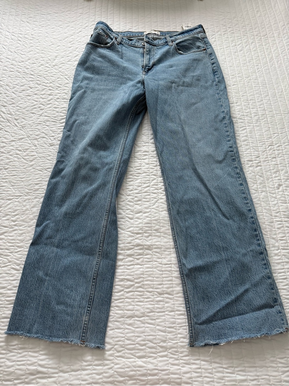 Abercrombie & Fitch Jeans The Baggy Low Rise  Wide Leg Denim Jeans Size 29